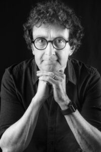 Giovedì 10 aprile. Ore 20.15, The Sydney Hotel, via Michelino 73. Giangiacomo Rocco di Torrepadula